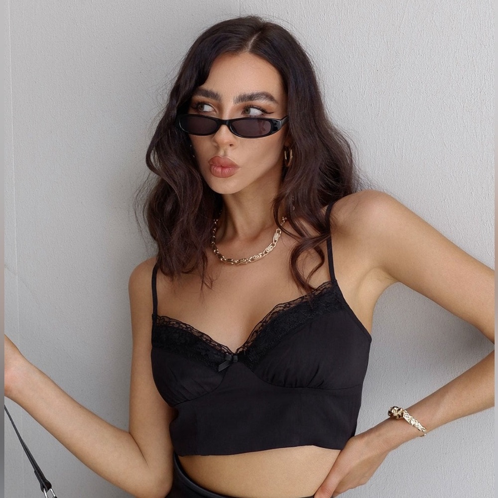 Princess Polly Crop Top (Black)